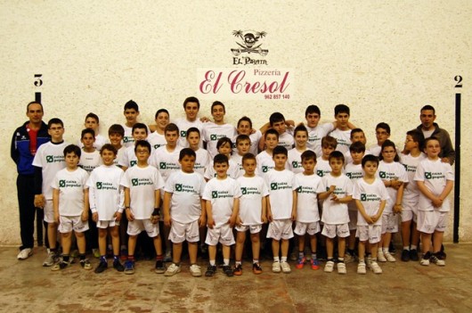 Oliva és l'escola amb major participació en els “ XXXI JECV de raspall”
