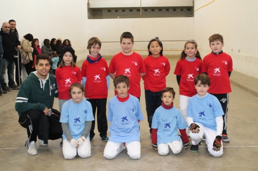 Les escoles de pilota de la ciutat de València juguen en Borbotó 