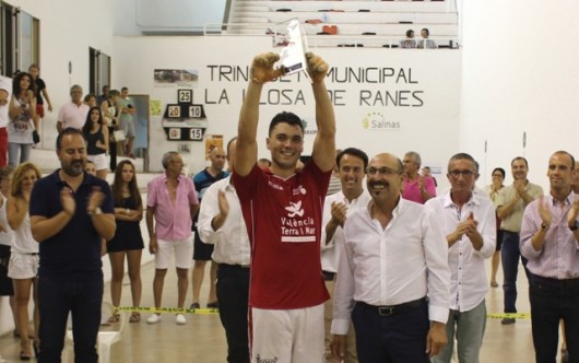 Marrahí de Villanueva de Castellón debutante y campeón de la “XXI Lliga profesional”