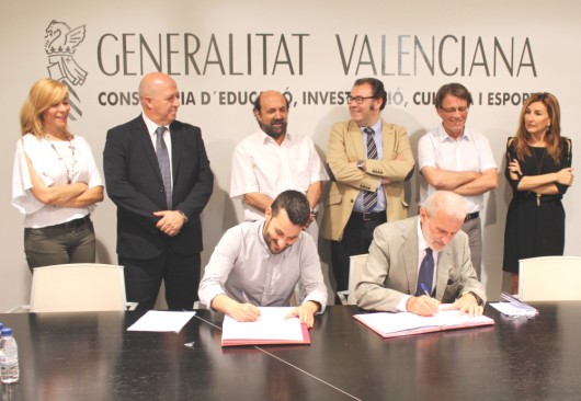 La Generalitat i la Universitat de València signen la creació de la càtedra de Pilota Valenciana