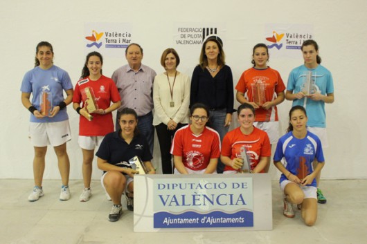 Los Individuales femeninos de raspall se presentan en Valencia