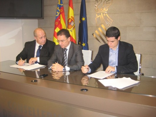 La Consellería de Gobernación sede de la firma del Convenio entre la Federación y Val Net