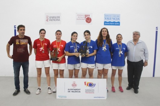 Mar i Victoria guanyen la Supercopa femenina en Pelayo 