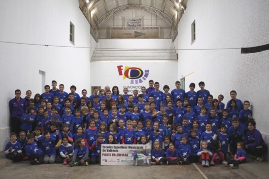 En Borbotó se presentan las escuelas de pilota de Valencia capital
