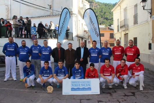 Vilamarxant, primer campeón del Trofeu d'Hivern de Llargues jugado en Náquera