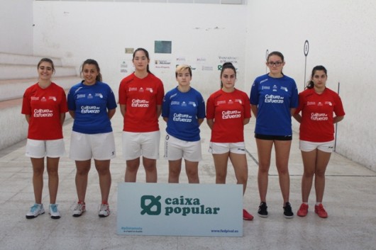 María, Natalia, Erika i Nerea jugaran els quarts de final del Sub-18 