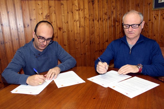 Callosa d'En Sarrià i la Federació signen un conveni de col·laboració
